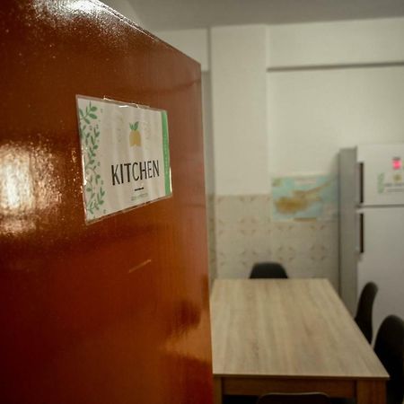 Katka Hostel Ларнака Экстерьер фото