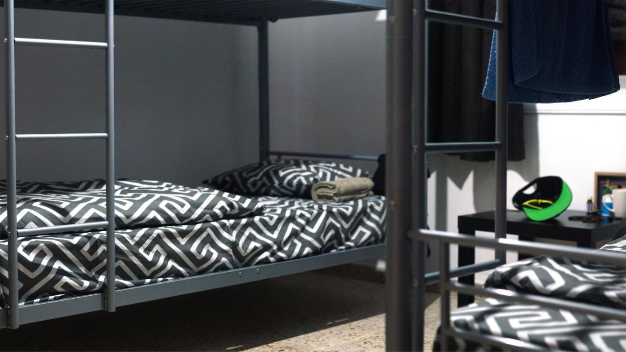 Katka Hostel Ларнака Экстерьер фото
