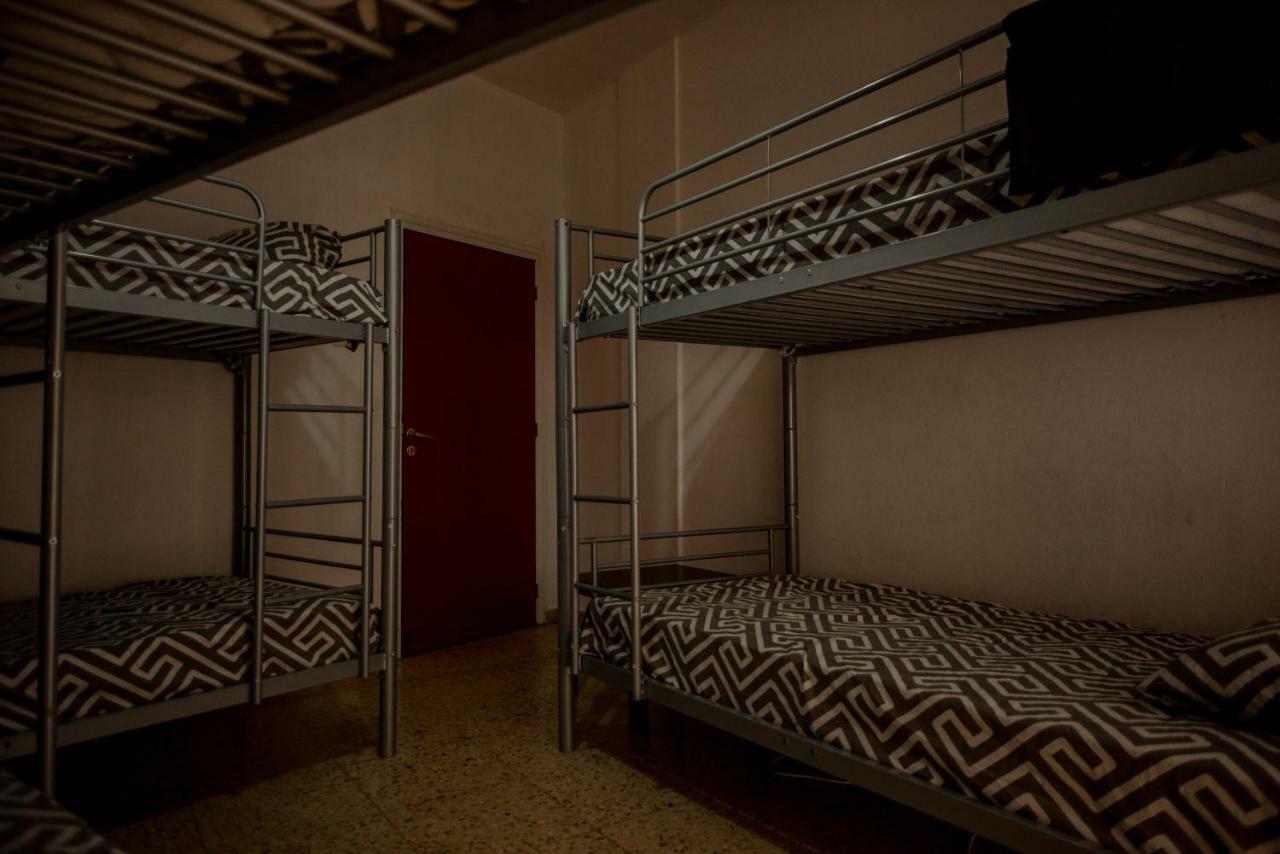 Katka Hostel Ларнака Экстерьер фото